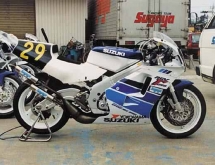 SUZUKI_90-92RGV250gammaSPracer2