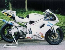 SUZUKI_96-99RGV250gammaSPracerUnleaded