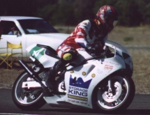 suz-rgv250-90-bikepics-06314