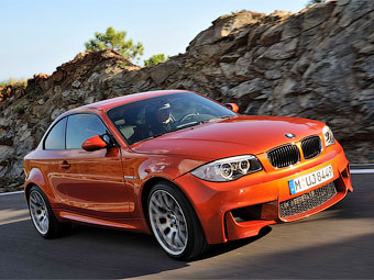 BMW снимает покрывало скупе-кабриолета 3-й серии