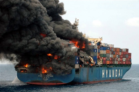Возле южнокорейского порта, Hyundai потопил сухогруз &quОСМАлександра&quЛЕЙ с россиянами на борту