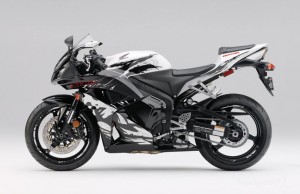 honda-cbr600rr-2010