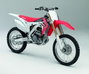 CRF250R-Angle-Right-300x250