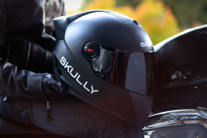 skully-heads-up-display-helmet-xl-cropped-thumb-768x512-34904