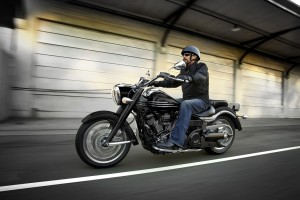 yamaha_75844_2009_xv1900a_eur_act_0005